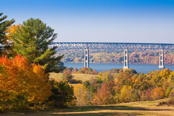 scenic view of the Walkway Over the Hudson